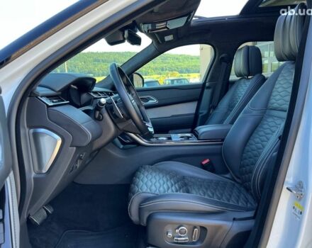 Ленд Ровер Рендж Ровер 2021 у Києві на Automoto.ua Білий Ленд Ровер Рендж Ровер, об'ємом двигуна 0 л та пробігом 14 тис. км за 55900 $, фото 10 на Automoto.ua