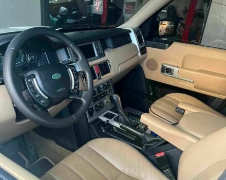 Белый Ленд Ровер Рендж Ровер, объемом двигателя 4.4 л и пробегом 440 тыс. км за 4500 $, фото 3 на Automoto.ua