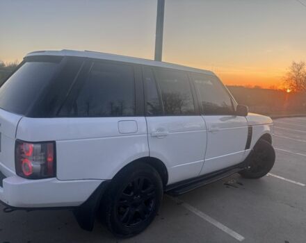 Білий Ленд Ровер Рендж Ровер, об'ємом двигуна 4.4 л та пробігом 400 тис. км за 8999 $, фото 2 на Automoto.ua