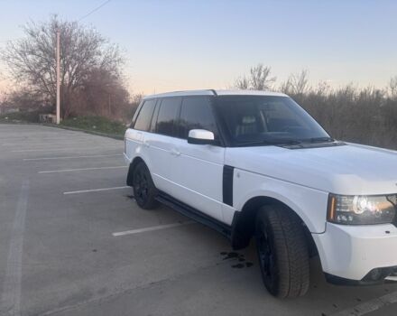 Білий Ленд Ровер Рендж Ровер, об'ємом двигуна 4.4 л та пробігом 400 тис. км за 8999 $, фото 1 на Automoto.ua