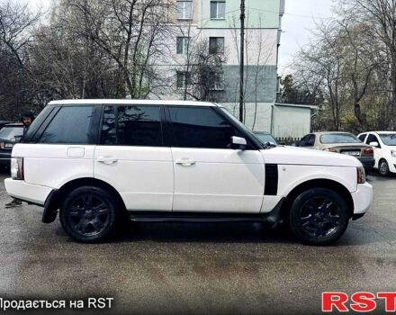 Білий Ленд Ровер Рендж Ровер, об'ємом двигуна 4.4 л та пробігом 320 тис. км за 9999 $, фото 3 на Automoto.ua