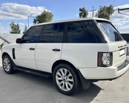 Білий Ленд Ровер Рендж Ровер, об'ємом двигуна 4.4 л та пробігом 214 тис. км за 9500 $, фото 1 на Automoto.ua
