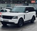 Белый Ленд Ровер Рендж Ровер, объемом двигателя 4.4 л и пробегом 350 тыс. км за 6900 $, фото 1 на Automoto.ua