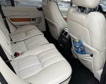 Білий Ленд Ровер Рендж Ровер, об'ємом двигуна 4.2 л та пробігом 303 тис. км за 10999 $, фото 17 на Automoto.ua