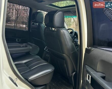 Білий Ленд Ровер Рендж Ровер, об'ємом двигуна 4.2 л та пробігом 250 тис. км за 8000 $, фото 13 на Automoto.ua