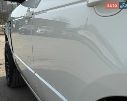 Білий Ленд Ровер Рендж Ровер, об'ємом двигуна 3.6 л та пробігом 380 тис. км за 10990 $, фото 20 на Automoto.ua