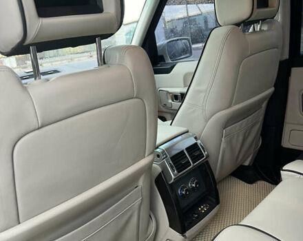 Белый Ленд Ровер Рендж Ровер, объемом двигателя 4.2 л и пробегом 182 тыс. км за 11300 $, фото 2 на Automoto.ua