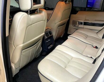 Білий Ленд Ровер Рендж Ровер, об'ємом двигуна 4.2 л та пробігом 26100 тис. км за 13000 $, фото 6 на Automoto.ua