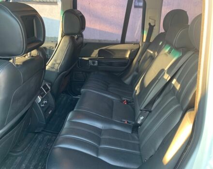 Білий Ленд Ровер Рендж Ровер, об'ємом двигуна 4.2 л та пробігом 246 тис. км за 7793 $, фото 12 на Automoto.ua