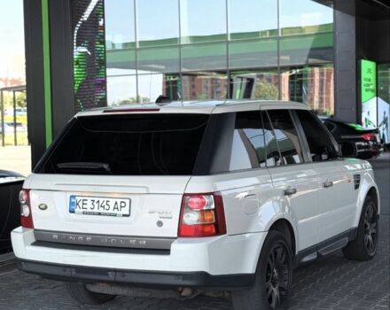 Білий Ленд Ровер Рендж Ровер, об'ємом двигуна 3.6 л та пробігом 271 тис. км за 13000 $, фото 4 на Automoto.ua