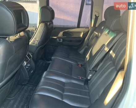 Белый Ленд Ровер Рендж Ровер, объемом двигателя 4.2 л и пробегом 246 тыс. км за 9400 $, фото 10 на Automoto.ua