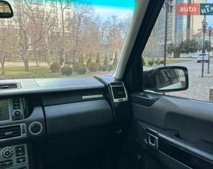 Білий Ленд Ровер Рендж Ровер, об'ємом двигуна 4.2 л та пробігом 250 тис. км за 8000 $, фото 10 на Automoto.ua