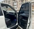 Білий Ленд Ровер Рендж Ровер, об'ємом двигуна 2.7 л та пробігом 194 тис. км за 11500 $, фото 45 на Automoto.ua