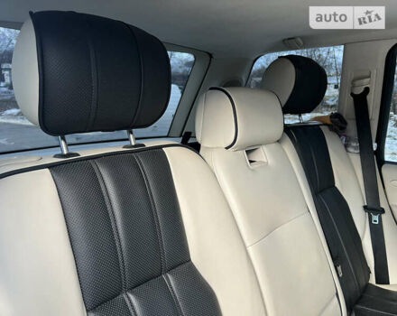 Белый Ленд Ровер Рендж Ровер, объемом двигателя 4.2 л и пробегом 182 тыс. км за 11300 $, фото 36 на Automoto.ua