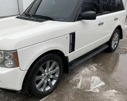 Белый Ленд Ровер Рендж Ровер, объемом двигателя 4.2 л и пробегом 261 тыс. км за 13000 $, фото 5 на Automoto.ua