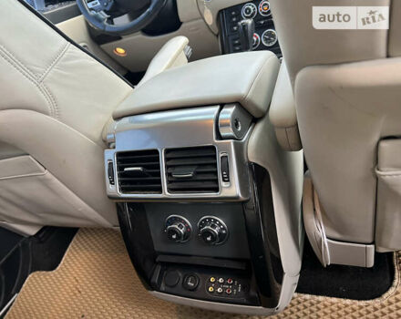 Белый Ленд Ровер Рендж Ровер, объемом двигателя 4.2 л и пробегом 182 тыс. км за 11300 $, фото 38 на Automoto.ua