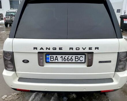Білий Ленд Ровер Рендж Ровер, об'ємом двигуна 4.2 л та пробігом 26100 тис. км за 13000 $, фото 1 на Automoto.ua