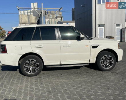 Белый Ленд Ровер Рендж Ровер, объемом двигателя 3.63 л и пробегом 296 тыс. км за 12500 $, фото 6 на Automoto.ua