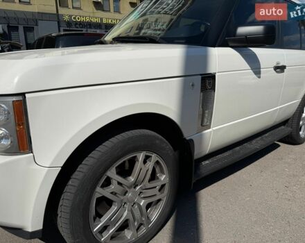 Білий Ленд Ровер Рендж Ровер, об'ємом двигуна 3.6 л та пробігом 162 тис. км за 12000 $, фото 4 на Automoto.ua