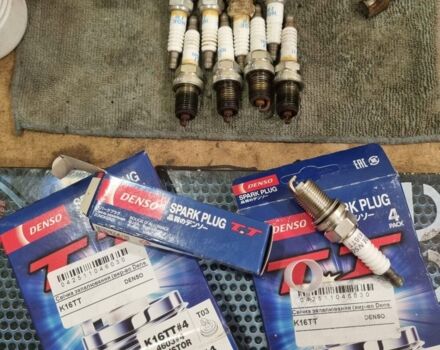 Білий Ленд Ровер Рендж Ровер, об'ємом двигуна 4.2 л та пробігом 280 тис. км за 12000 $, фото 34 на Automoto.ua