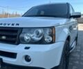 Білий Ленд Ровер Рендж Ровер, об'ємом двигуна 2.7 л та пробігом 264 тис. км за 10900 $, фото 9 на Automoto.ua