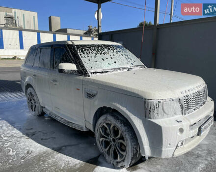 Белый Ленд Ровер Рендж Ровер, объемом двигателя 3.63 л и пробегом 296 тыс. км за 12500 $, фото 3 на Automoto.ua