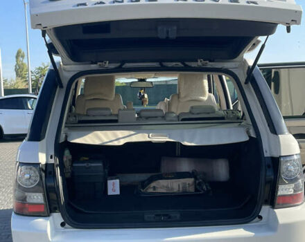 Белый Ленд Ровер Рендж Ровер, объемом двигателя 3.63 л и пробегом 296 тыс. км за 12500 $, фото 12 на Automoto.ua