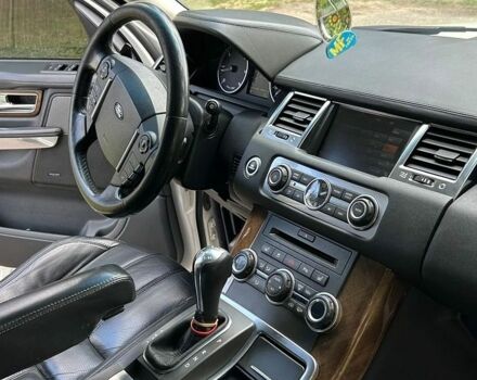 Білий Ленд Ровер Рендж Ровер, об'ємом двигуна 2.99 л та пробігом 280 тис. км за 14500 $, фото 6 на Automoto.ua