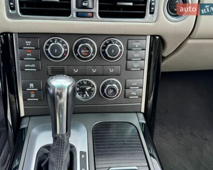 Белый Ленд Ровер Рендж Ровер, объемом двигателя 5 л и пробегом 183 тыс. км за 16500 $, фото 14 на Automoto.ua