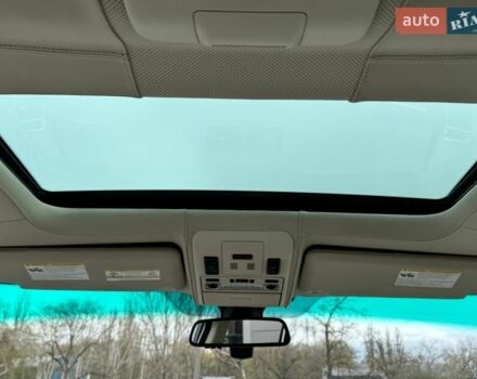 Белый Ленд Ровер Рендж Ровер, объемом двигателя 5 л и пробегом 183 тыс. км за 16500 $, фото 29 на Automoto.ua