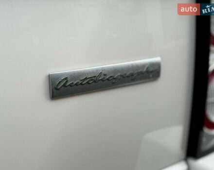 Белый Ленд Ровер Рендж Ровер, объемом двигателя 5 л и пробегом 183 тыс. км за 16500 $, фото 7 на Automoto.ua