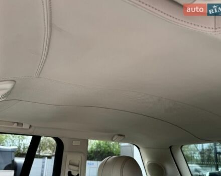 Белый Ленд Ровер Рендж Ровер, объемом двигателя 5 л и пробегом 183 тыс. км за 16500 $, фото 32 на Automoto.ua