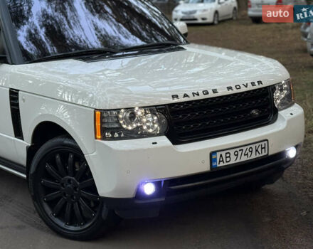 Белый Ленд Ровер Рендж Ровер, объемом двигателя 5 л и пробегом 177 тыс. км за 17000 $, фото 1 на Automoto.ua