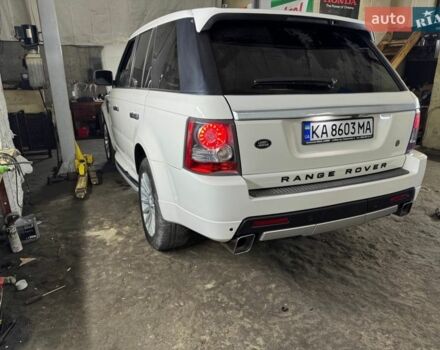 Белый Ленд Ровер Рендж Ровер, объемом двигателя 2.99 л и пробегом 245 тыс. км за 15000 $, фото 5 на Automoto.ua