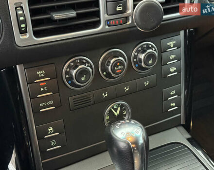 Білий Ленд Ровер Рендж Ровер, об'ємом двигуна 3.63 л та пробігом 271 тис. км за 14499 $, фото 30 на Automoto.ua