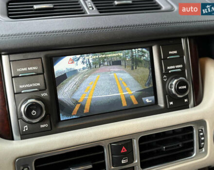 Белый Ленд Ровер Рендж Ровер, объемом двигателя 5 л и пробегом 177 тыс. км за 14000 $, фото 27 на Automoto.ua