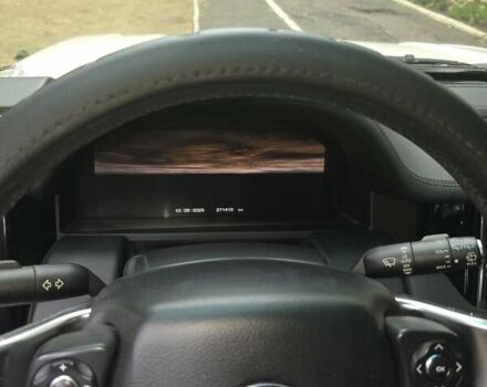 Ленд Ровер Рендж Ровер 2010 в Херсоне на Automoto.ua Белый Ленд Ровер Рендж Ровер, объемом двигателя 3.6 л и пробегом 269 тыс. км за 15300 $, фото 2 на Automoto.ua