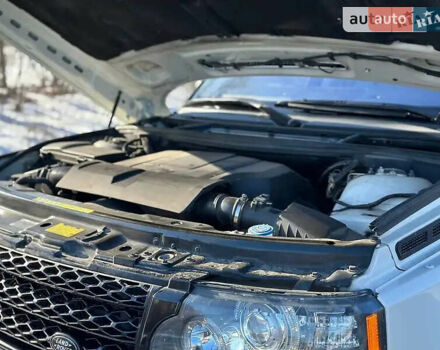 Белый Ленд Ровер Рендж Ровер, объемом двигателя 5 л и пробегом 177 тыс. км за 14000 $, фото 18 на Automoto.ua