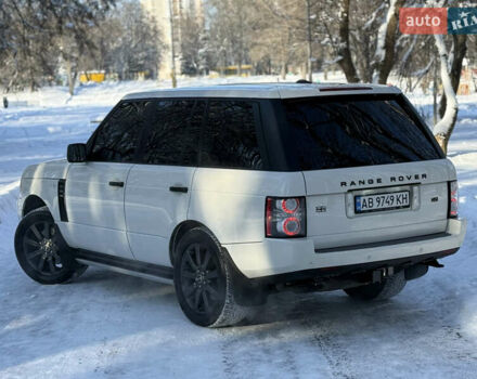 Білий Ленд Ровер Рендж Ровер, об'ємом двигуна 5 л та пробігом 179 тис. км за 16499 $, фото 4 на Automoto.ua