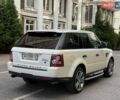 Білий Ленд Ровер Рендж Ровер, об'ємом двигуна 5 л та пробігом 164 тис. км за 11500 $, фото 12 на Automoto.ua
