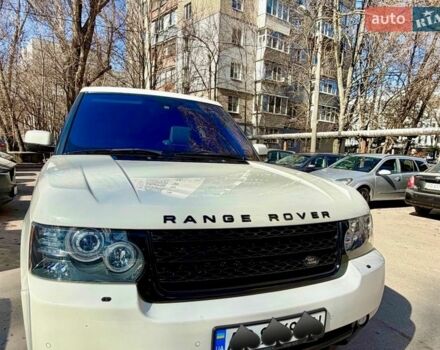 Белый Ленд Ровер Рендж Ровер, объемом двигателя 5 л и пробегом 184 тыс. км за 17400 $, фото 2 на Automoto.ua