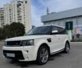 Білий Ленд Ровер Рендж Ровер, об'ємом двигуна 5 л та пробігом 209 тис. км за 11500 $, фото 21 на Automoto.ua