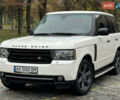 Белый Ленд Ровер Рендж Ровер, объемом двигателя 5 л и пробегом 275 тыс. км за 12500 $, фото 1 на Automoto.ua
