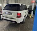 Белый Ленд Ровер Рендж Ровер, объемом двигателя 2.99 л и пробегом 245 тыс. км за 15000 $, фото 7 на Automoto.ua