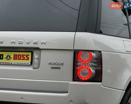 Білий Ленд Ровер Рендж Ровер, об'ємом двигуна 3.63 л та пробігом 271 тис. км за 14499 $, фото 17 на Automoto.ua