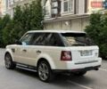 Білий Ленд Ровер Рендж Ровер, об'ємом двигуна 5 л та пробігом 164 тис. км за 11500 $, фото 5 на Automoto.ua