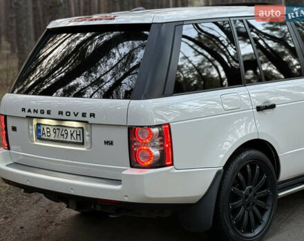 Белый Ленд Ровер Рендж Ровер, объемом двигателя 5 л и пробегом 177 тыс. км за 17000 $, фото 3 на Automoto.ua