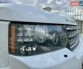 Білий Ленд Ровер Рендж Ровер, об'ємом двигуна 3.63 л та пробігом 226 тис. км за 17800 $, фото 11 на Automoto.ua