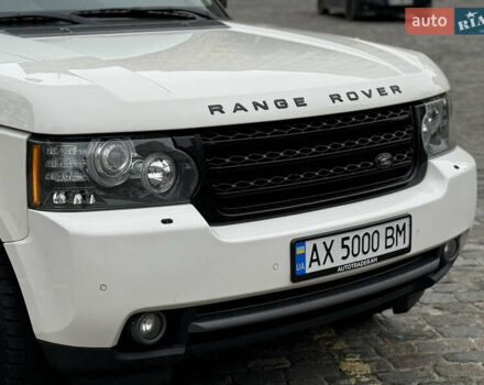 Белый Ленд Ровер Рендж Ровер, объемом двигателя 5 л и пробегом 270 тыс. км за 11999 $, фото 22 на Automoto.ua