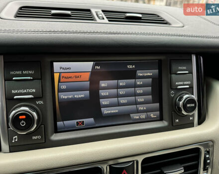 Белый Ленд Ровер Рендж Ровер, объемом двигателя 5 л и пробегом 270 тыс. км за 11999 $, фото 85 на Automoto.ua